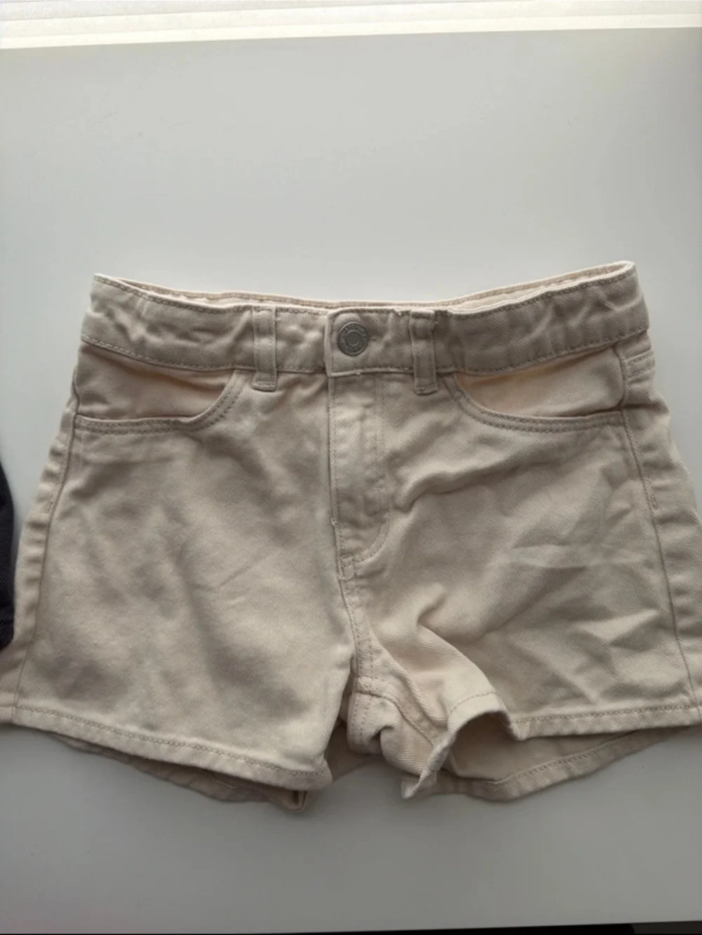 Kids Two-Pack denim shorts- Black & Cream